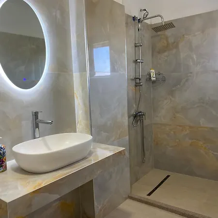 Apartamento Bakalli *